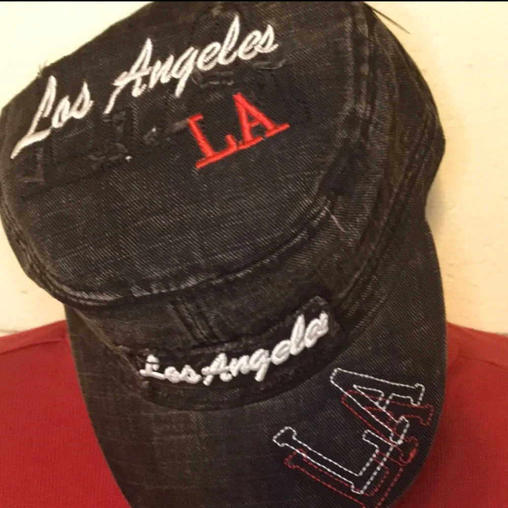 Los Angels black round 90’s street style hat baker style